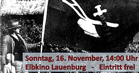 Filmplakat "Stumpfe Sense - scharfer Stahl": Ein Mann und ein Junge am linken Bildrand. Der Mann hält eine Flagge der Landvolk-Bewegung.